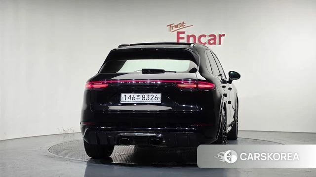 Porsche Cayenne (PO536) id 4310588 из Кореи 32