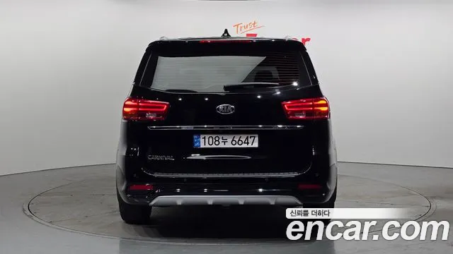 Kia The New Carnival id 2436051 из Кореи 14