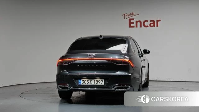 Hyundai The New Grandeur IG id 4542208 из Кореи 14