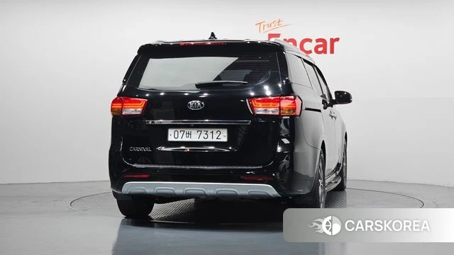 Kia All New Carnival id 3966618 из Кореи 14