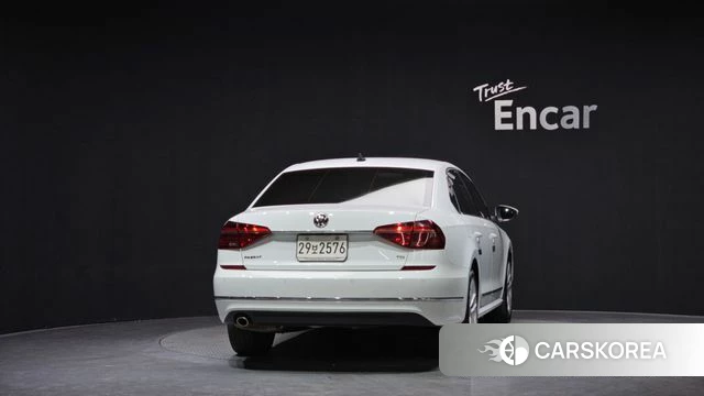 Volkswagen The New Passat id 3829164 из Кореи 14