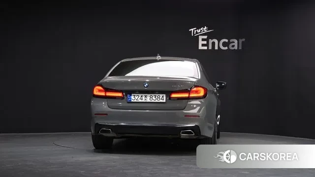 BMW 5 Series (G30) id 3412317 из Кореи 14