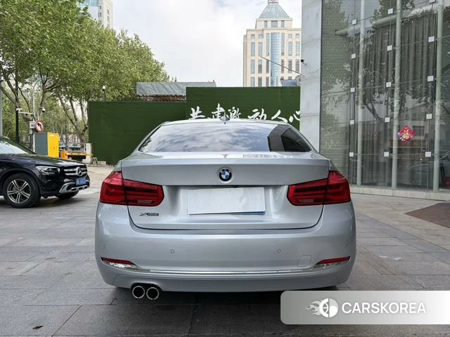 BMW 3 series 2018 Серебристо-серый из Китая, фото 6