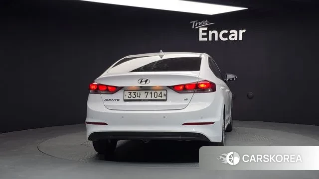 Hyundai Avante AD id 3714048 из Кореи 14