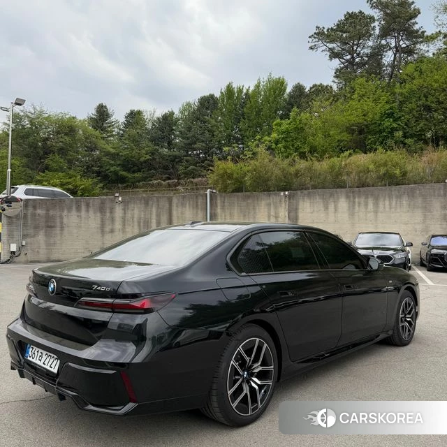 BMW 7 Series (G70) 2025 Черный из Кореи, фото 4