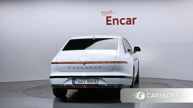 Hyundai Grandeur Hybrid (GN7) id 3793737 из Кореи 14