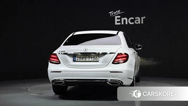 Mercedes-Benz E-Class W213 id 4251439 из Кореи 14