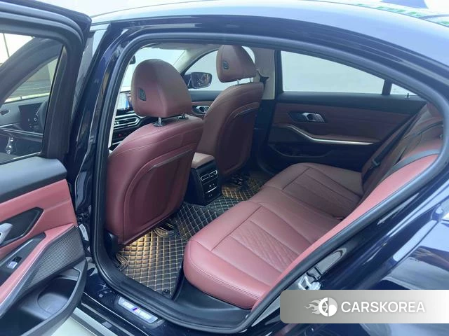 BMW 3 series id 4299483 из Китая 15