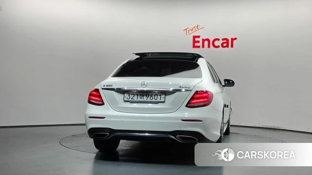 Mercedes-Benz E-Class W213 id 4759805 из Кореи 29