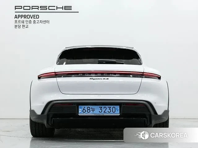Porsche Taycan id 3739679 из Кореи 14