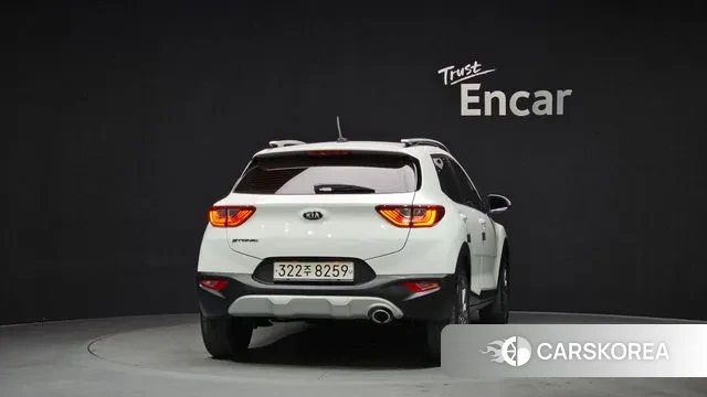 Kia Stonic id 3737267 из Кореи 14