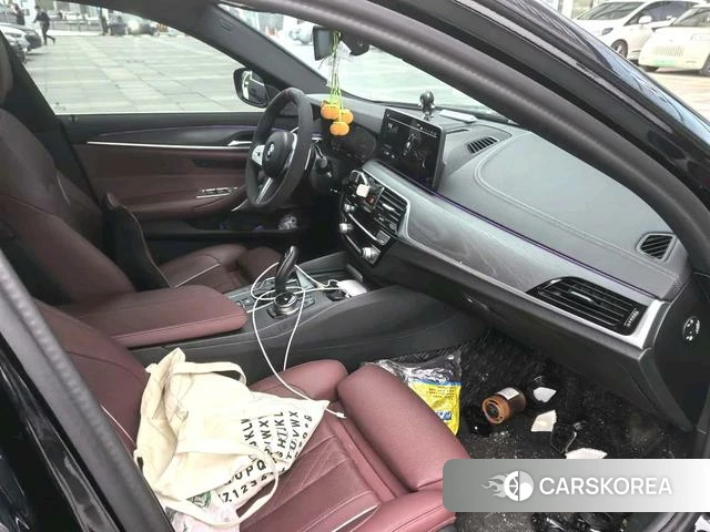 BMW 5 series 2024 Черный из Китая, фото 4