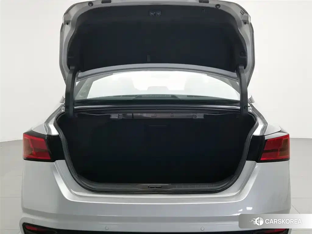 Nissan Altima id 4599829 из Китая 18