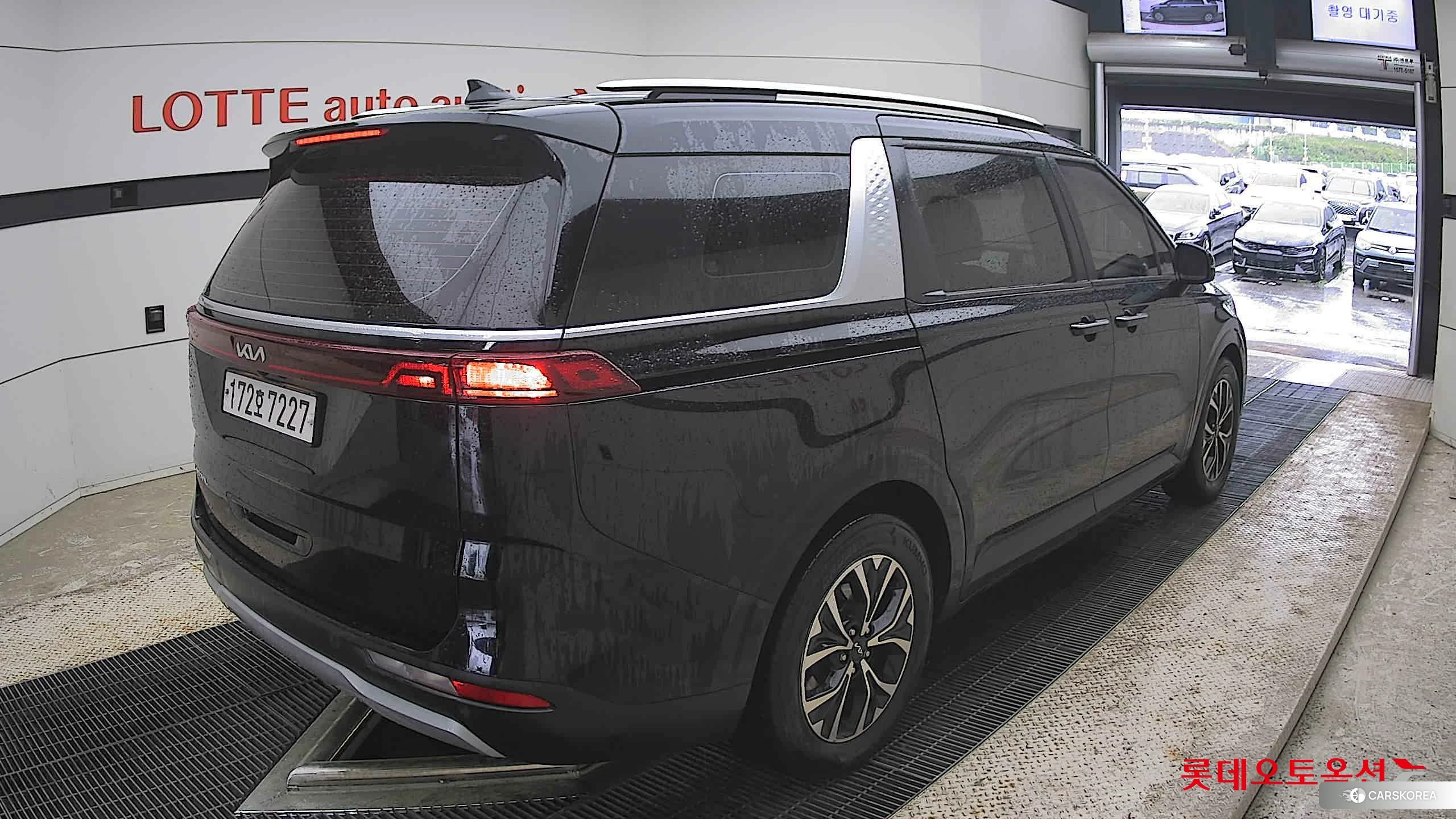 Kia Carnival id 4352370 из Кореи 32