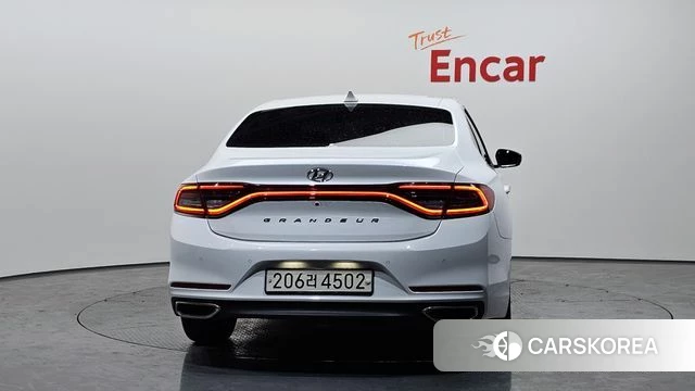 Hyundai Grandeur IG id 3807968 из Кореи 14