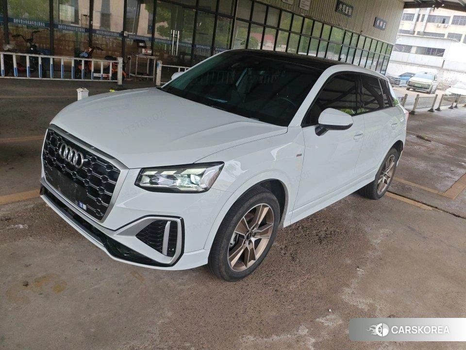 Audi Q2L 2021 Белый из Китая, фото 4