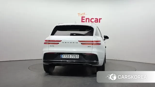 Genesis GV70 id 3502432 из Кореи 14