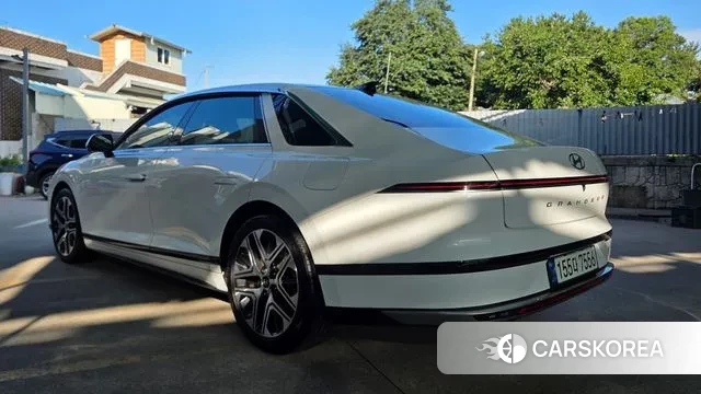 Hyundai Grandeur (GN7) id 2998330 из Кореи 14