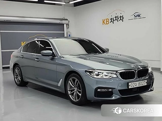 BMW 5 Series (G30) id 3845975 из Кореи 14