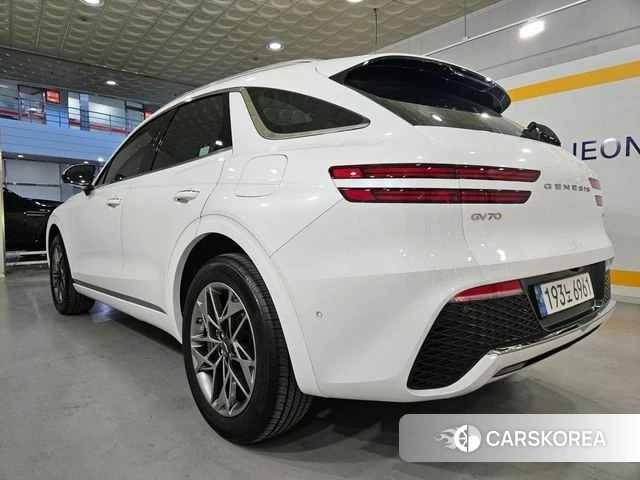 Genesis GV70 id 4267252 из Кореи 14