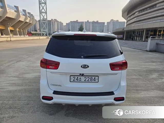 Kia The New Carnival id 3380731 из Кореи 13