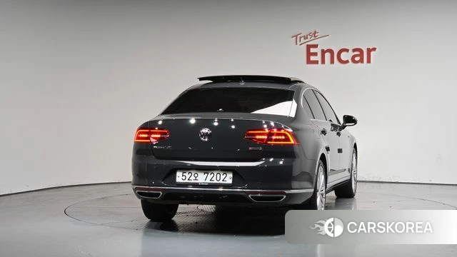 Volkswagen Passat GT (B8) id 4225635 из Кореи 14
