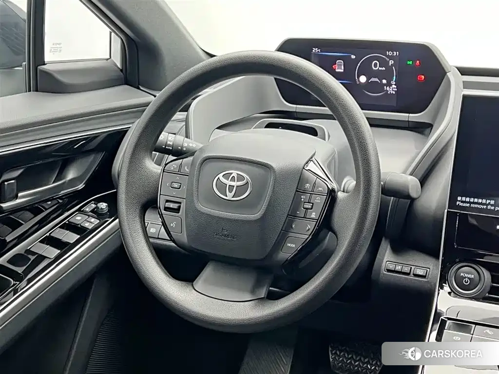 Toyota bZ4X id 4576793 из Китая 17