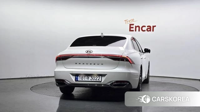 Hyundai The New Grandeur IG Hybrid id 4324984 из Кореи 14
