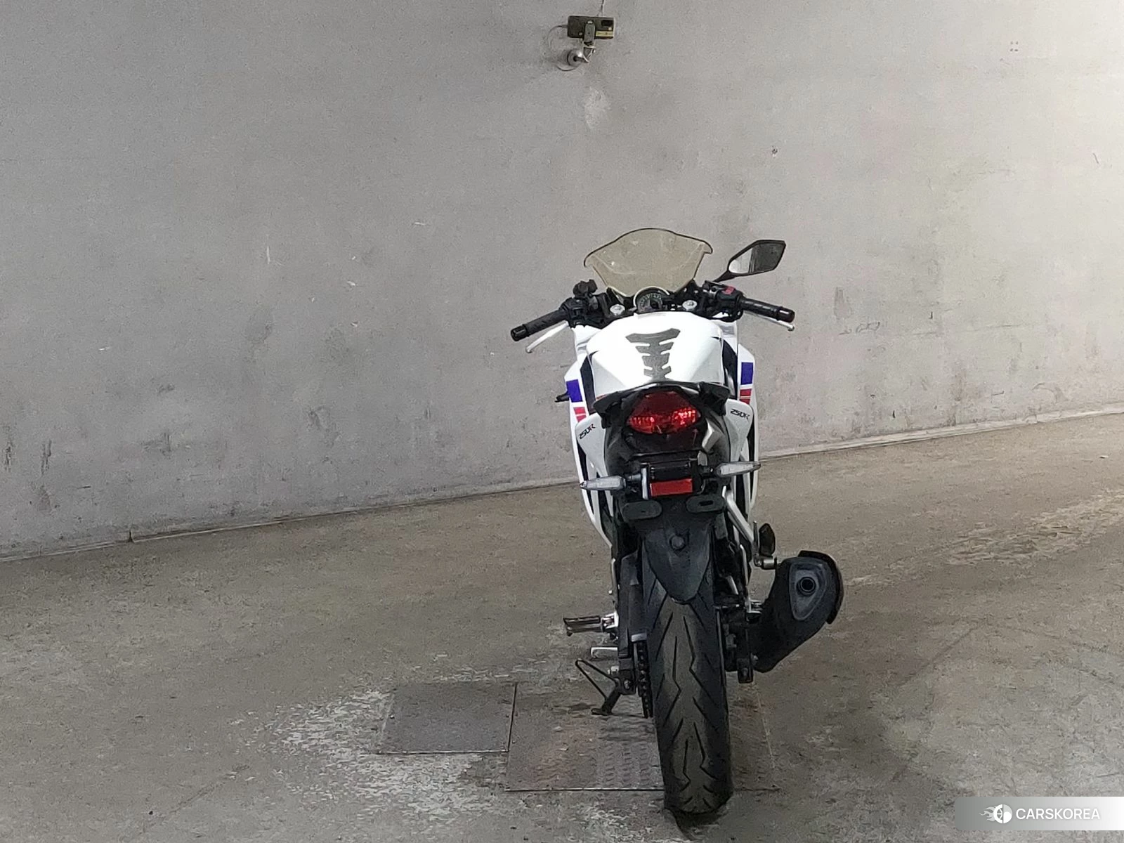 Проданный Honda CBR250R id 4184280 из Японии