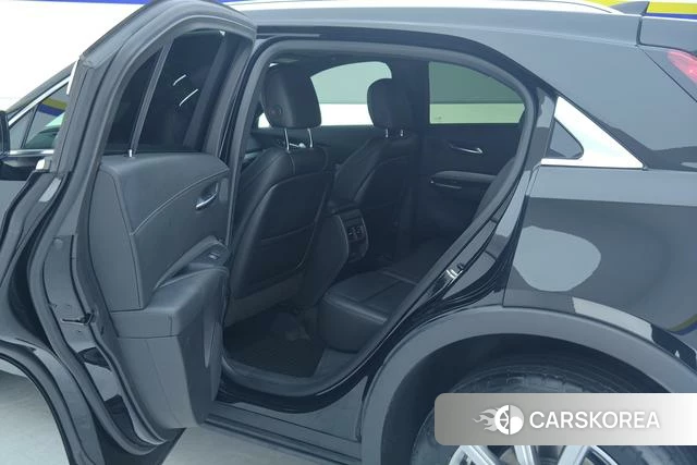 Cadillac XT4 id 4221760 из Китая 11
