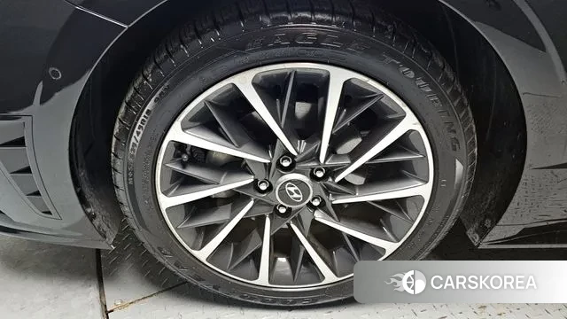 Hyundai Sonata (DN8) id 3754217 из Кореи 14