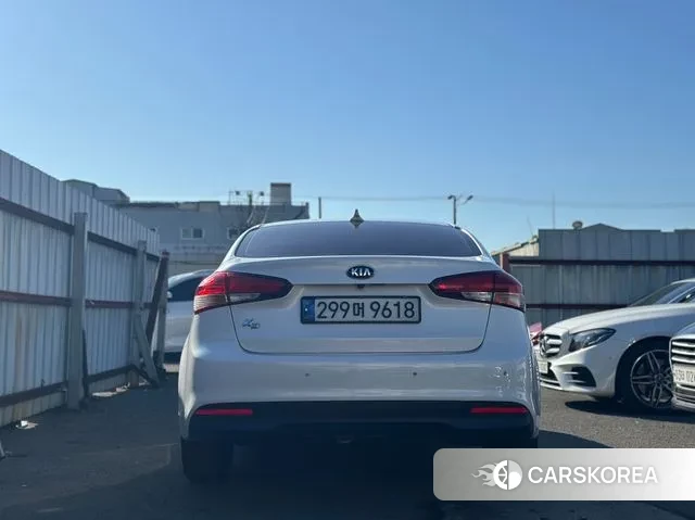 Kia The New K3 id 3505583 из Кореи 7