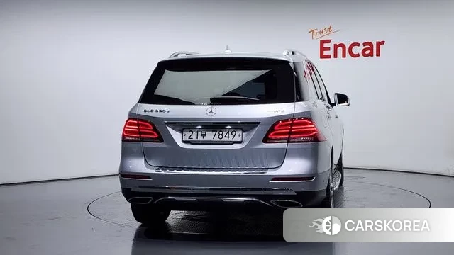 Mercedes-Benz GLE - Class W166 id 3009264 из Кореи 14