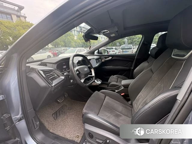 Audi Q4 e-tron 2023 Синий из Китая, фото 4