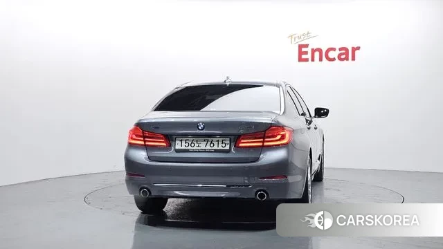 BMW 5 Series (G30) id 3692053 из Кореи 14