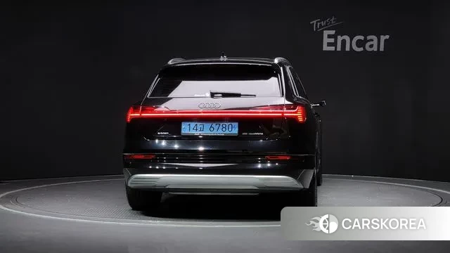 Audi e-Tron id 3012881 из Кореи 14