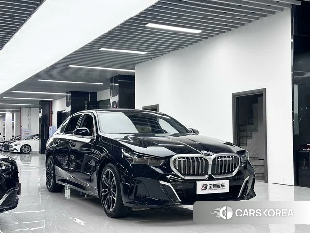 BMW 5 series id 4271537 из Китая 13