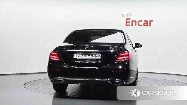 Mercedes-Benz E-Class W213 id 4633309 из Кореи 25