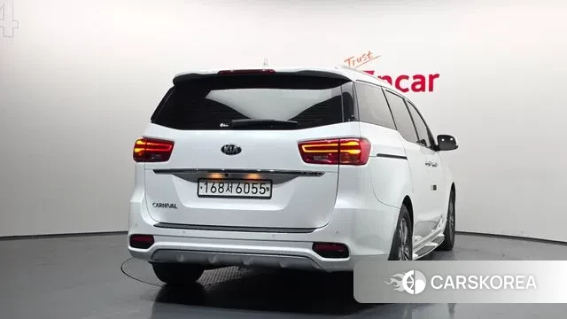 Kia The New Carnival id 3547031 из Кореи 14