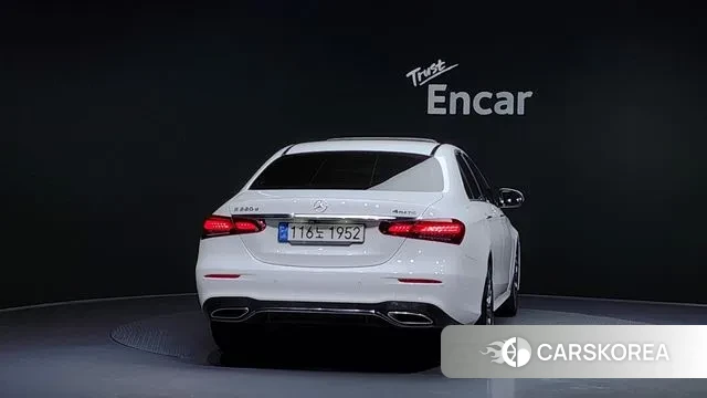 Mercedes-Benz E-Class W213 id 3478902 из Кореи 14