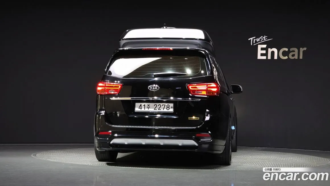 Kia The New Carnival id 2008336 из Кореи 14