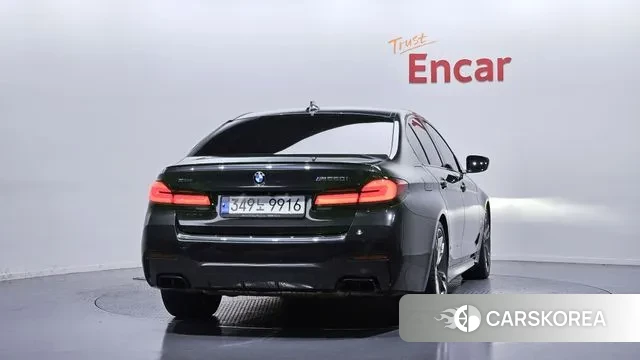 BMW 5 Series (G30) id 3697880 из Кореи 14