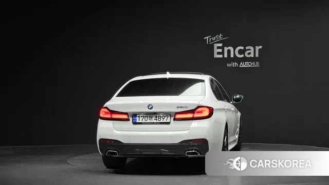 BMW 5 Series (G30) id 3389107 из Кореи 14