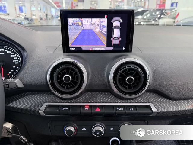 Audi Q2L id 4301152 из Китая 13