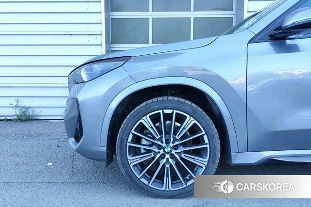 BMW X1 id 4353250 из Китая 8