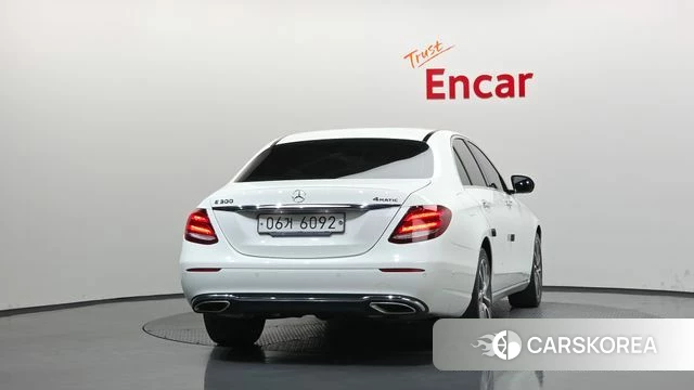 Mercedes-Benz E-Class W213 id 4317835 из Кореи 31