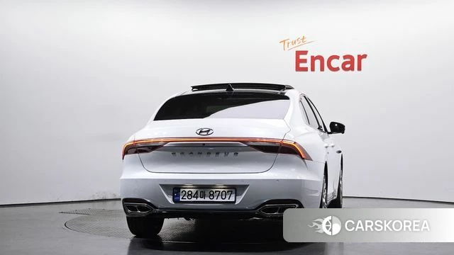 Hyundai The New Grandeur IG id 4250177 из Кореи 28