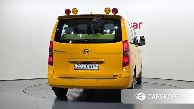 Hyundai The New Grand Starex id 3796046 из Кореи 14