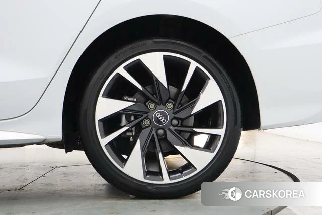 Audi A3 id 4257579 из Китая 14