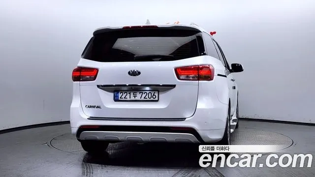 Kia All New Carnival id 2941619 из Кореи 14